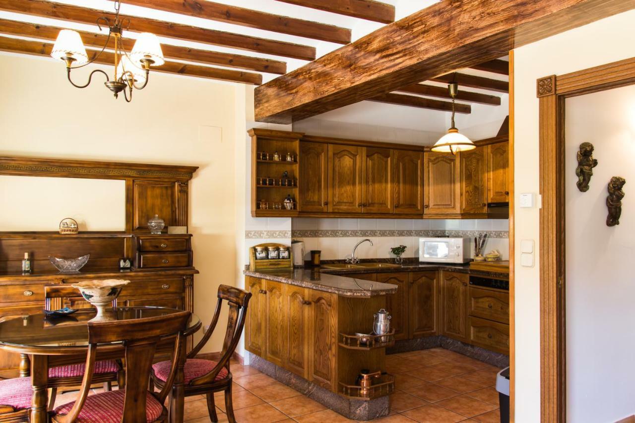 Casa Rosalia Apartment อีบี ภายนอก รูปภาพ